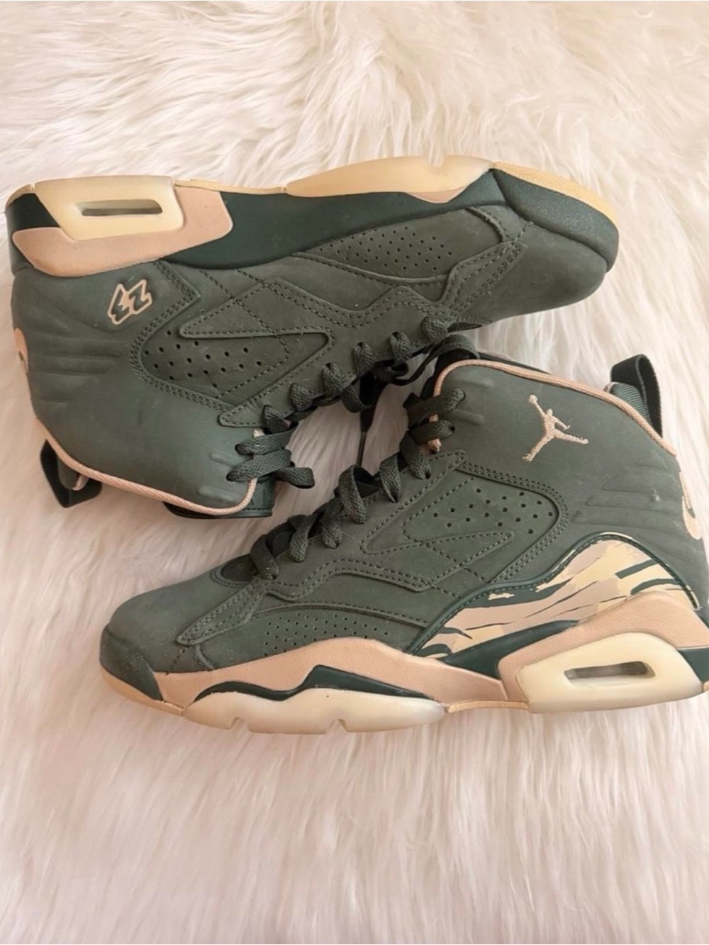 Women Jordan’s MVP “Galactic Jade”